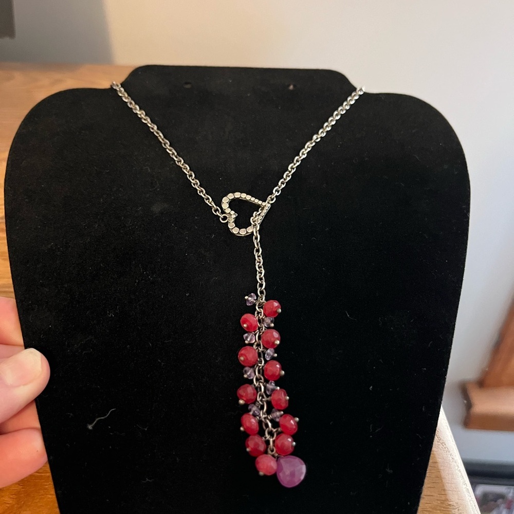 Elegant Silver lariat heart Necklace with beads